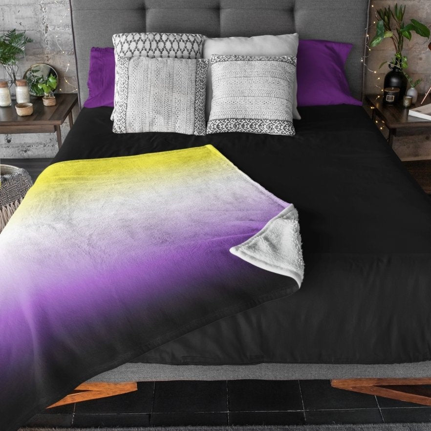 Ombré Non-Binary Flag Blanket - On Trend Shirts