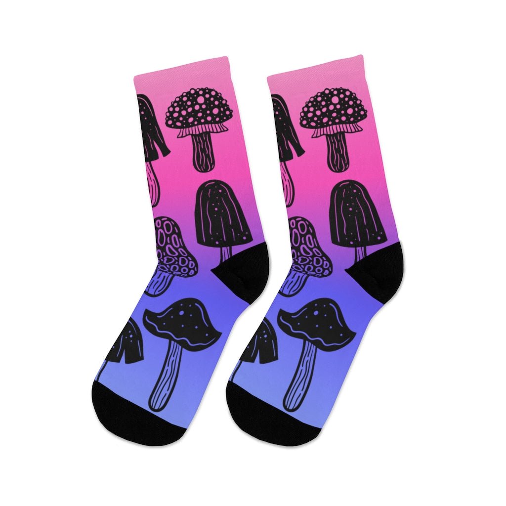 Omnisexual Mushroom Socks - On Trend Shirts